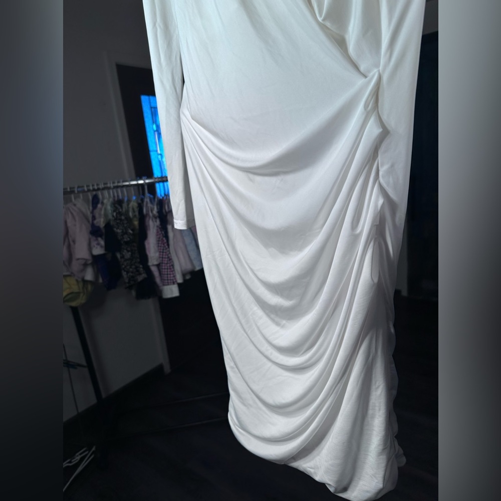 Nasty gal white scrunched v neck little dress size xs - Picture 9 of 12